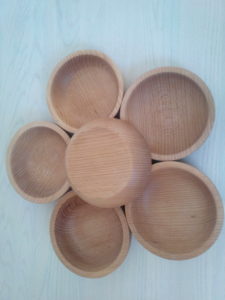 Деревянная посуда. Набор деревянных тарелок.