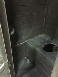 Деревянный туалет для дачи купить в Харькове