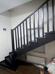 Темная лестница фото