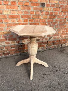 Дерев'яний стіл-купити Харків